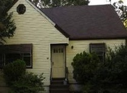  Overland Ave, Amityville NY
