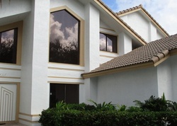 Pre-foreclosure in  VESTAL DR Pompano Beach, FL 33071