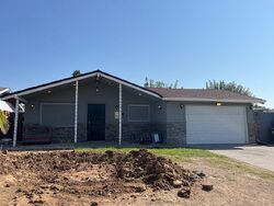 Pre-foreclosure in  MILLROY WAY Sacramento, CA 95823