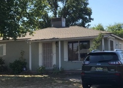 Pre-foreclosure in  LAS PALMAS AVE Sacramento, CA 95815
