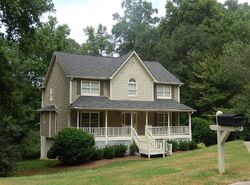 Pre-foreclosure in  STONEHENGE WAY NE Marietta, GA 30066
