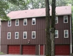 Pre-foreclosure Listing in OLD FARMS RD APT 13B AVON, CT 06001