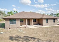 Pre-foreclosure in  OAK RD Sebring, FL 33875