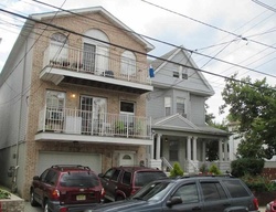 Pre-foreclosure in  ARLINGTON AVE Jersey City, NJ 07305