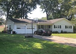 Pre-foreclosure in  CLUB RD Fairfield, NJ 07004