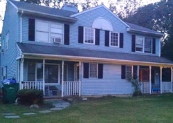 Pre-foreclosure Listing in EAST ST ANNANDALE, NJ 08801