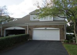 Pre-foreclosure in  HEATHROW LN Naperville, IL 60540