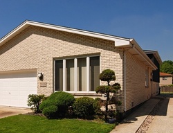 Pre-foreclosure Listing in HARVEY AVE BERWYN, IL 60402