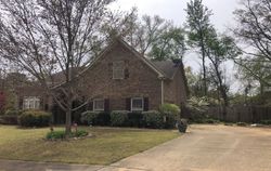 Pre-foreclosure in  HAWKS PL Leeds, AL 35094