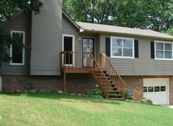 Pre-foreclosure in  APPLE VALLEY LN Birmingham, AL 35215