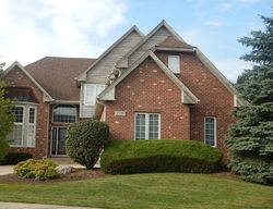 Pre-foreclosure Listing in SCOTTSDALE CIR NAPERVILLE, IL 60564