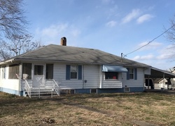 Pre-foreclosure Listing in STATE HIGHWAY 34 BENTON, IL 62812