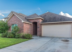 Pre-foreclosure Listing in CAUTILLION DR YOUNGSVILLE, LA 70592