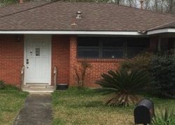 Pre-foreclosure Listing in W 14TH ST BOGALUSA, LA 70427