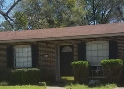Pre-foreclosure in  STONEWOOD CIR Bossier City, LA 71112