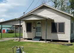 Pre-foreclosure Listing in N MOSS ST CHURCH POINT, LA 70525