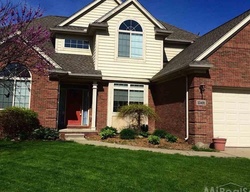  Meadow View Ln, New Baltimore MI
