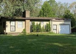 Pre-foreclosure in  VAN CAMPEN RD Flint, MI 48507