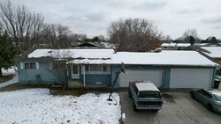 Pre-foreclosure in  LYNWOOD DR Billings, MT 59102