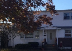 Pre-foreclosure in  MAYER DR Wantagh, NY 11793