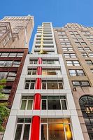 Pre-foreclosure in  E 44TH ST  New York, NY 10017