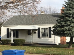 Pre-foreclosure Listing in MARIGOLD AVE WARREN, MI 48089