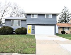 Pre-foreclosure in  JANICE DR Maple Heights, OH 44137