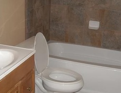 Pre-foreclosure in  RIDGEFIELD DR New Orleans, LA 70128