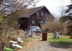 Pre-foreclosure Listing in BACHMOLL RD HAMBURG, PA 19526