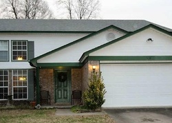 Pre-foreclosure Listing in MEADOWLAKE DR BRYANT, AR 72022