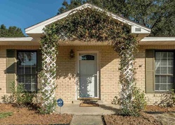 Pre-foreclosure in  SPRINGDALE DR Milton, FL 32570