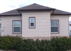 Pre-foreclosure in  W 2ND AVE Flandreau, SD 57028