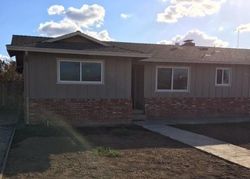 Pre-foreclosure Listing in KADOTA AVE WATERFORD, CA 95386