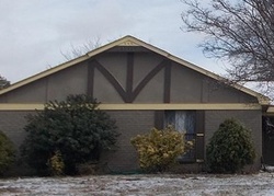 Pre-foreclosure in  EDDINGTON CV Memphis, TN 38125