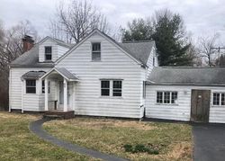 Pre-foreclosure Listing in VAN WIES POINT RD GLENMONT, NY 12077