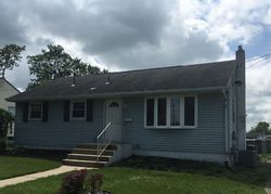 Pre-foreclosure Listing in PAULSON DR MAGNOLIA, NJ 08049