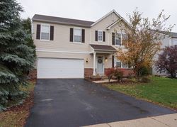 Pre-foreclosure in  CASCADE RIDGE DR Plainfield, IL 60586