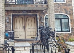 Pre-foreclosure in  122ND ST South Ozone Park, NY 11420