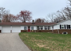 Pre-foreclosure Listing in PARADISE RD PAINESVILLE, OH 44077