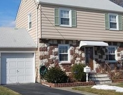  Englewood Rd, Clifton NJ