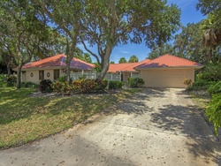 Pre-foreclosure in  POITRAS DR Vero Beach, FL 32963