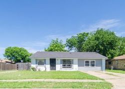 Pre-foreclosure Listing in TOWN NORTH DR LANCASTER, TX 75134