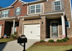  Garden Glade Ln, Lithonia GA