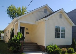 Pre-foreclosure Listing in 1/2 WILLIAMSBURG RD RICHMOND, VA 23231