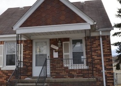 Pre-foreclosure Listing in GARY ST DEARBORN, MI 48126