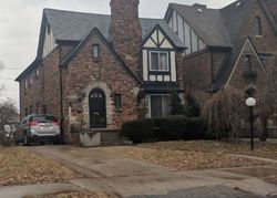 Pre-foreclosure in  ROSELAWN ST Detroit, MI 48221
