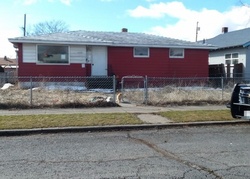 Pre-foreclosure in  E QUEEN AVE Spokane, WA 99207