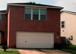 Pre-foreclosure in  GATTON PARK DR Houston, TX 77066