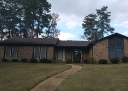 Pre-foreclosure in  AUDUBON DR Columbus, GA 31909