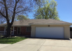 Pre-foreclosure in  E 87TH ST Kansas City, MO 64138